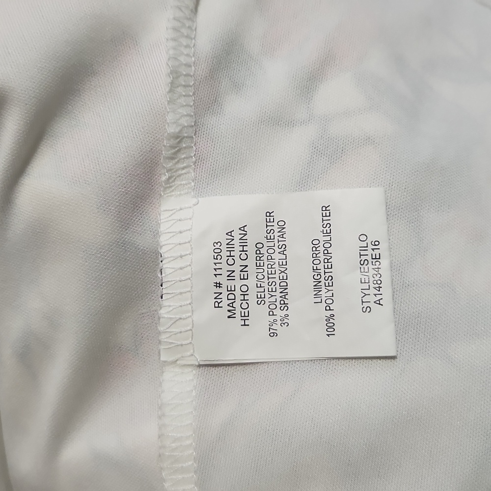 As U Wish Floral Dress size Large - Picture 4 of 6